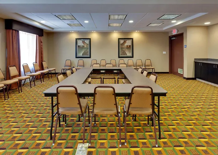 Hampton Inn & Suites Fresno - Northwest